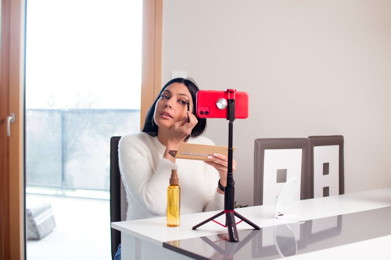 Ignoring Audience Engagement and Feedback Ignoring Audience Engagement and Feedback