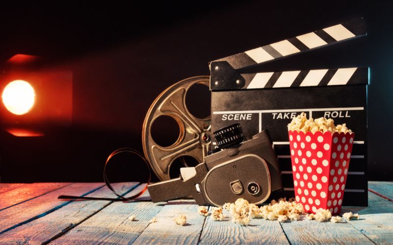 100 faceless YouTube channel ideas - Film Reviews