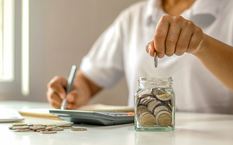 100 faceless YouTube channel ideas - Personal Finance