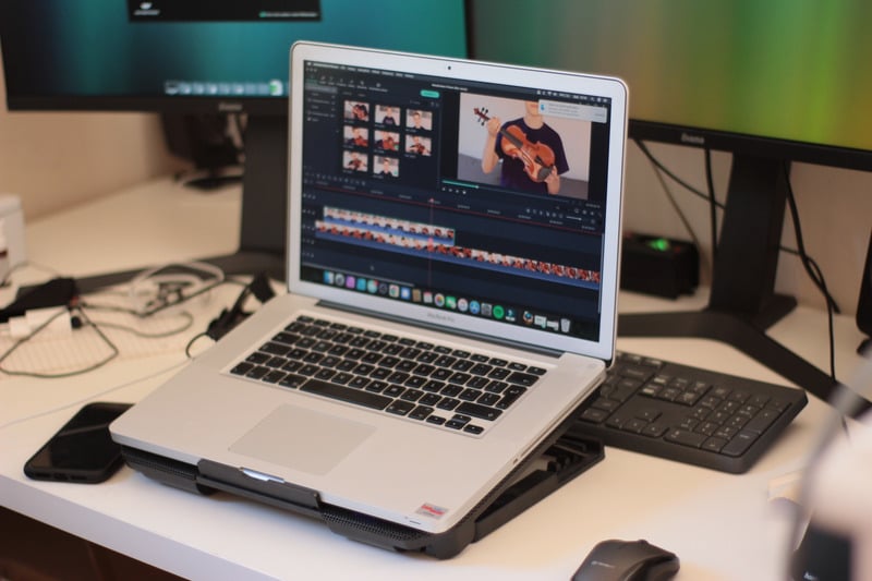 Optimizing Video Titles and Descriptions for SEO Optimizing Video Titles and Descriptions for SEO