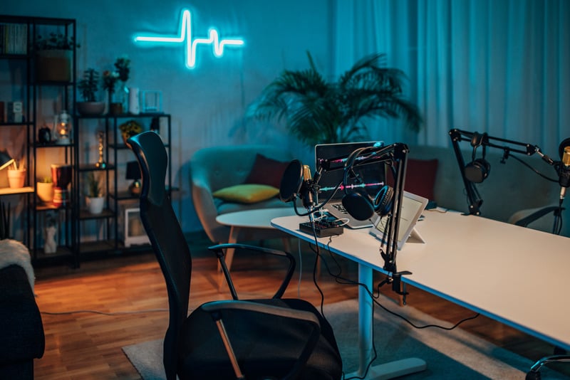 Tips for Utilizing Raw Clips in Podcast Production