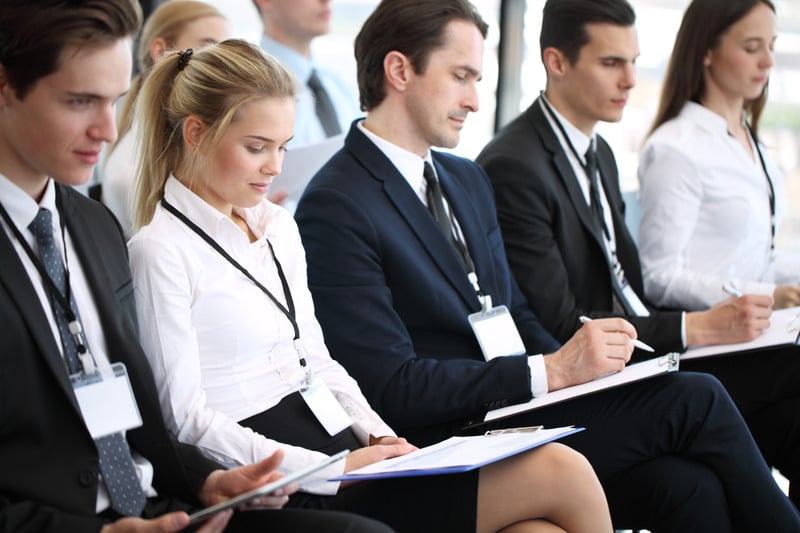 Create compelling show notes and transcriptions to enhance discoverability Create compelling show notes and transcriptions to enhance discoverability