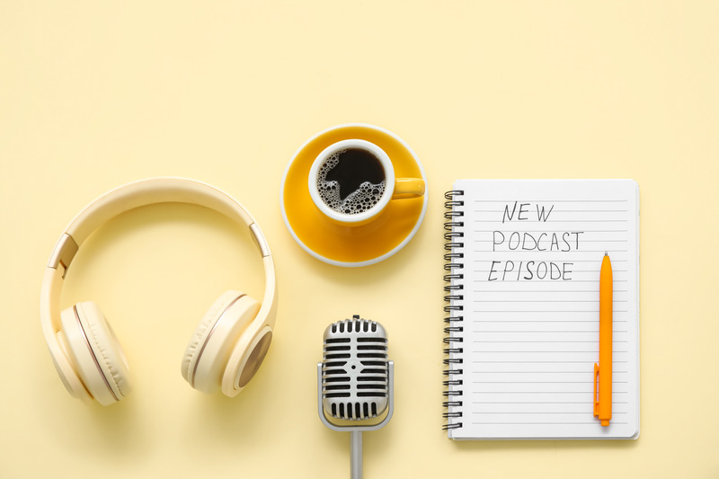 How to Moderate a Multi-Host Podcast Effectively